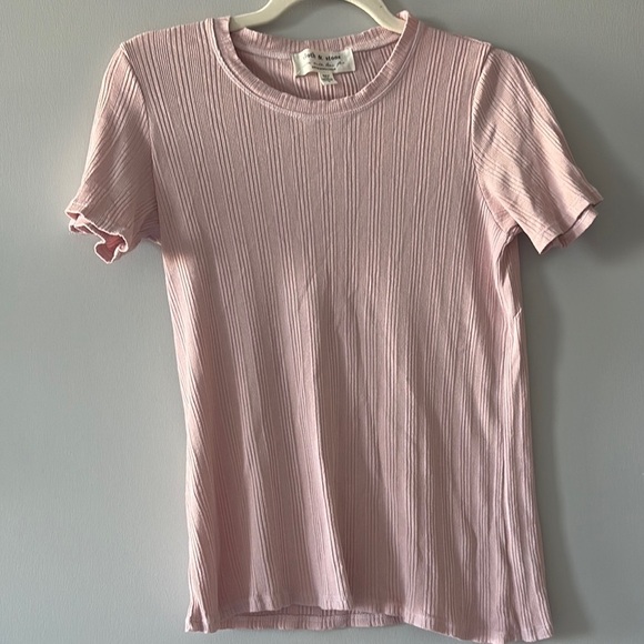 Anthropologie Pink Ribbed Fitted Short Sleeve Tee crew neckline spandex material - Picture 1 of 6